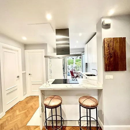 Con Estilo Con Estacionamiento Gratuito